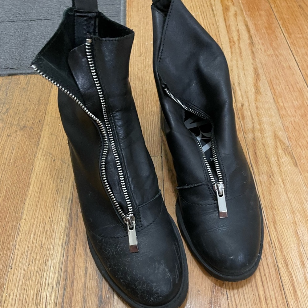 Zara zip up leather boot